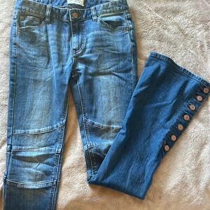 Free people- jeans. Bell bottoms. Soo adorable. Bought on trip and don’t wear !